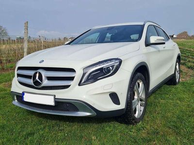 Mercedes GLA200