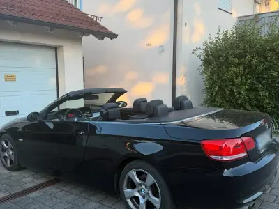 Gebraucht BMW 325 Cabriolet 218 PS (160 kW) 2009 Schwarz Cabrio