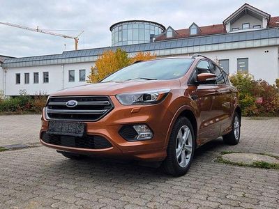 Gebraucht 2017 Ford Kuga ST-Line SUV | 18.900 € (Etwas zu teuer)