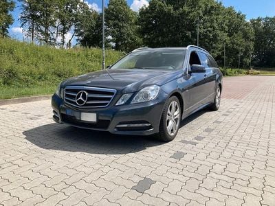 Mercedes 220