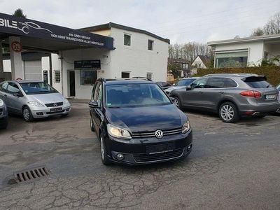 Gebraucht VW Touran Highline 105 PS (77 kW) 2012 Schwarz Van / Kleinbus