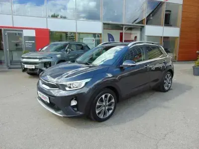 Usata Kia Stonic Platinum Edition 120 CV (88 kW) 2019 Grigio SUV
