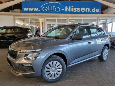 Graphitgrau Neu 2025 Skoda Kamiq Selection SUV | 27.490 € (Fairer Preis)