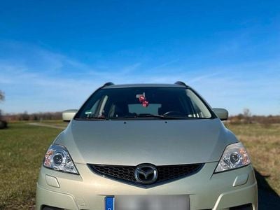 Gelb Gebraucht 2008 Mazda 5 Van / Kleinbus | 3.699 € (Fairer Preis)