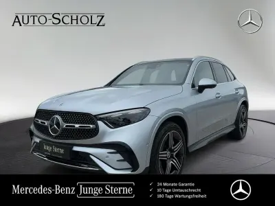 Używany Mercedes GLC300 AMG 269 KM (197 kW) 2025 Srebrny SUV