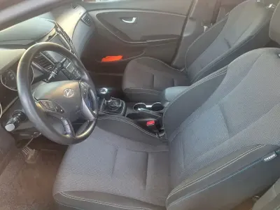 Brugt Hyundai i30 Trend 110 HK (80 kW) 2017 Grå Sedan