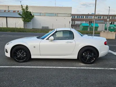 Używany Mazda MX5 160 KM (117 kW) 2014 Biały Kabriolet