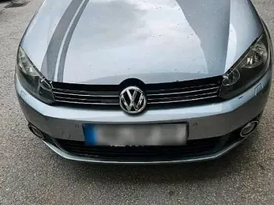 Usata VW Golf VI 105 CV (77 kW) 2010 Argento Utilitaria