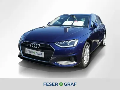 Używany Audi A4 Sport 204 KM (150 kW) 2023 Niebieski Kombi