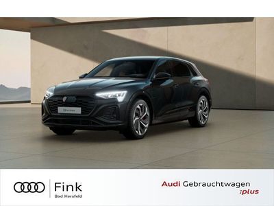 Gebraucht Audi Q8 e-tron S-Line 300 kW (408 PS) 2024 Daytonagrau perleffekt SUV