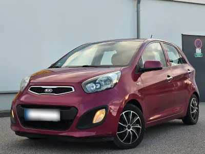 Gebraucht Kia Picanto 69 PS (50 kW) 2014 Andere farben Kleinwagen