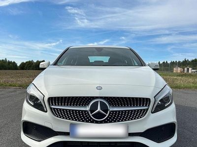 Usata Mercedes A220 AMG 184 CV (135 kW) 2016 Bianco Berlina