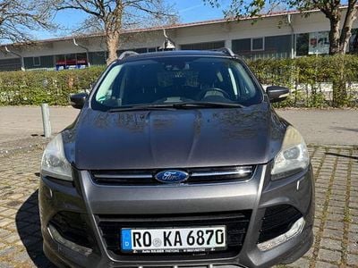 Begagnad Ford Kuga Titanium 163 HK (119 kW) 2013 Grå SUV