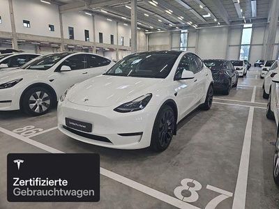 Pearl white multicoat Gebraucht 2022 Tesla Model Y Performance SUV | 37.200 € (Fairer Preis)