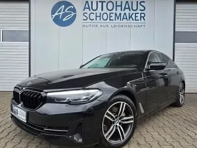 Gebraucht BMW 520 Performance 190 PS (139 kW) 2022 Schwarz Limousine