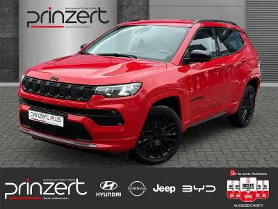 Gebraucht Jeep Compass Altitude 131 PS (96 kW) 2024 Colorado red (vr176) SUV