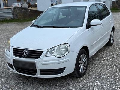 Weiß Gebraucht 2009 VW Polo Comfortline Kleinwagen | 3.099 € (Fairer Preis)