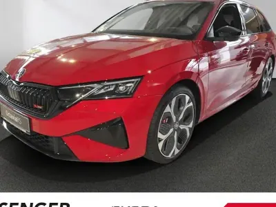 Neu Skoda Octavia RS 265 PS (194 kW) 2026 Rot Kombi