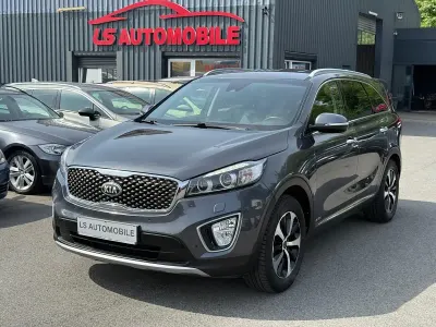 Gebraucht Kia Sorento Spirit 200 PS (147 kW) 2015 Grau SUV