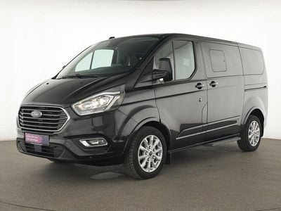 Gebraucht Ford Tourneo Titanium 131 PS (96 kW) 2022 Obsidian schwarz Van / Kleinbus