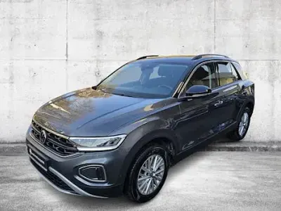 Usata VW T-Roc Life 150 CV (110 kW) 2024 Grigio SUV