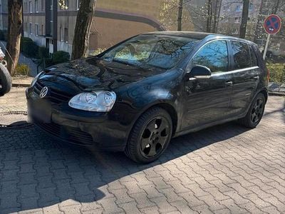 Gebraucht VW Golf V 75 PS (55 kW) 2005 Schwarz Kleinwagen