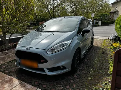 Brugt Ford Fiesta ST200 200 HK (147 kW) 2017 Andere farben Hatchback