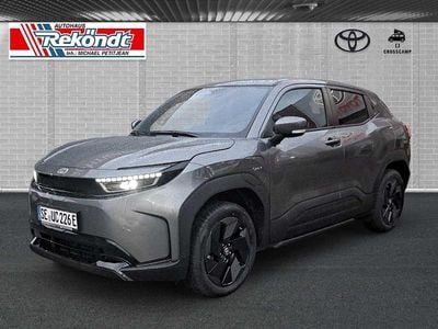 Neu Toyota Urban Cruiser 127 kW (174 PS) 2026 Gruen SUV