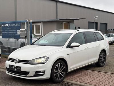 Gebraucht VW Golf VII LOUNGE 150 PS (110 kW) 2015 Weiß Kombi
