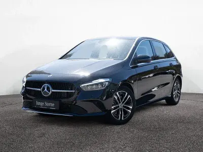 Gebraucht Mercedes B180 Progressive 136 PS (100 kW) 2025 Schwarz metalliclack kosmossch Kleinwagen