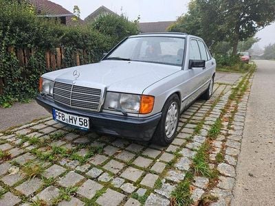 Silber Gebraucht 1984 Mercedes 190 Limousine | 13.500 €