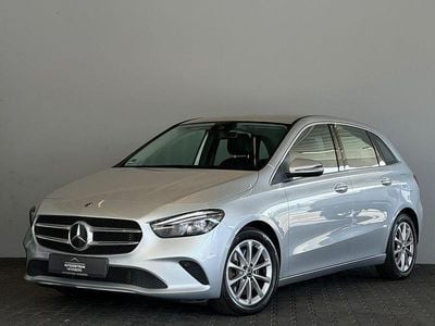 Usata Mercedes B250 224 CV (164 kW) 2019 Argento Monovolume
