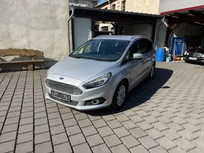 Gebraucht Ford S-MAX Business Edition 150 PS (110 kW) 2015 Silber Van / Kleinbus