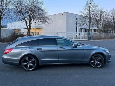 Mercedes CLS350 Shooting Brake