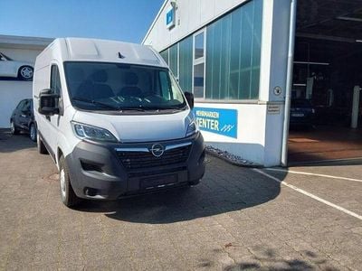 Weiss Gebraucht 2024 Opel Movano | 28.560 € (Guter Preis)
