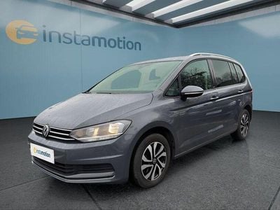 Gebraucht VW Touran 122 PS (89 kW) 2022 Grau Van / Kleinbus
