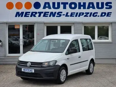 Gebraucht VW Caddy Sound 102 PS (75 kW) 2018 Weiß Van / Kleinbus