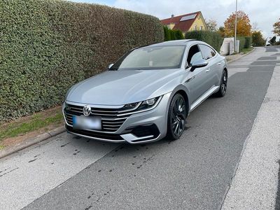 Second-hand VW Arteon R-line 190 CP (139 kW) 2019 Argintiu Hatchback