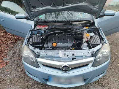 Gebraucht Opel Tigra Sport 125 PS (91 kW) 2005 Blau Cabrio
