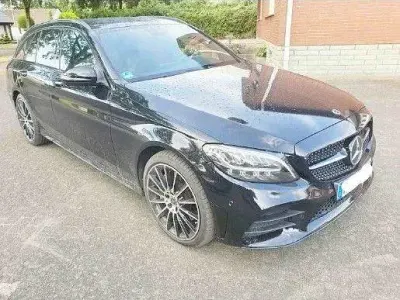 Gebraucht Mercedes C300 245 PS (180 kW) 2019 Schwarz Limousine