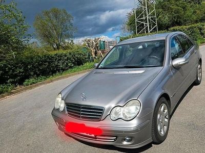 Gebraucht Mercedes C180 143 PS (105 kW) 2006 Grau Limousine