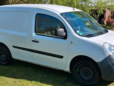Gebraucht Renault Kangoo 68 PS (50 kW) 2009 Weiß Van