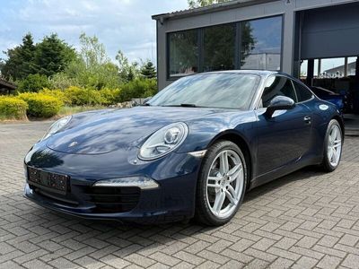 Porsche 911 Carrera