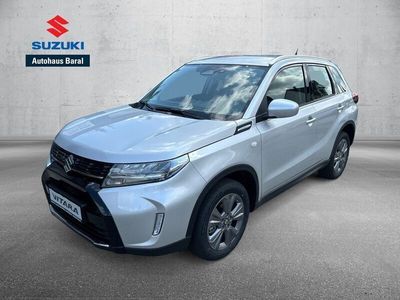 Neu Suzuki Vitara Club 129 PS (94 kW) 2025 Silber SUV
