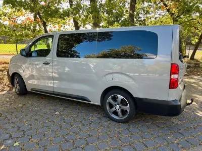 Używany Citroën Jumpy 150 KM (110 kW) 2019 Beżowy Minivan