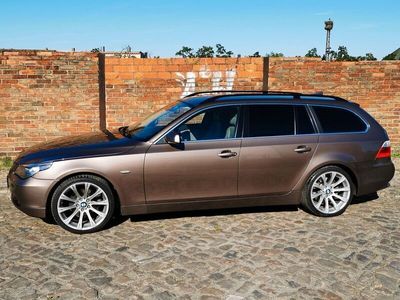 gebraucht BMW 525 i A Highline Exclusive touring Highline E...