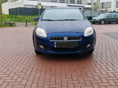 Käytetty Fiat Bravo 95 HP (69 kW) 2009 Sininen Viistoperä