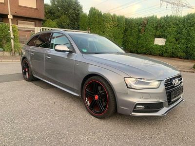 Używany Audi A4 Ambition 170 KM (125 kW) 2015 Szary Kombi