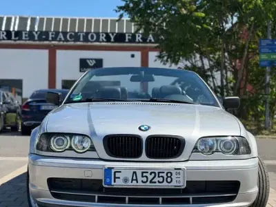 Gebraucht BMW 318 Cabriolet 143 PS (105 kW) 2002 Silber Cabrio