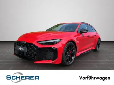 Gebraucht Audi RS5 Sport 639 PS (469 kW) 2026 Progressivrot metallic Kombi